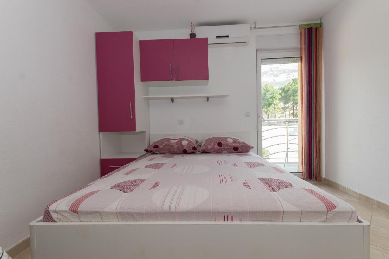 Studio Apartments Zloic In Krvavica Exterior photo